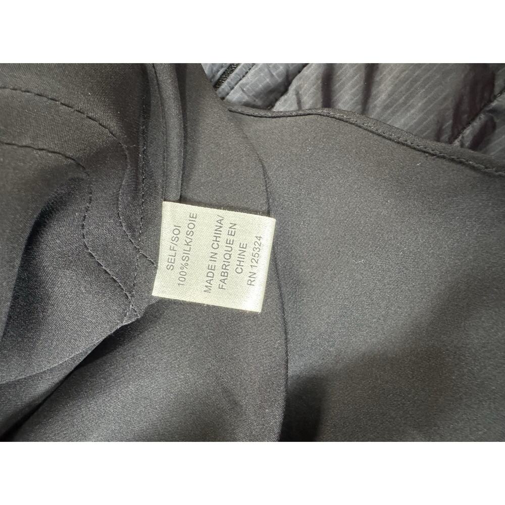 The North Face Woman’s Insulated Primaloft Navy Ripstop Jacket Medium M - Picture 11 of 12